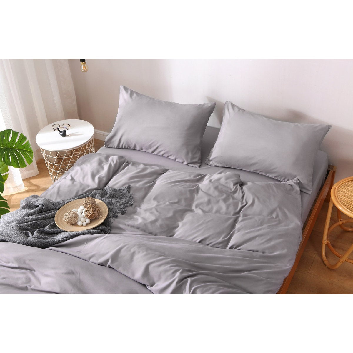 Premium Bedding Set (Fitted Sheet + Duvet Cover + Pillowcases) - Just £63! Shop now at JAPAN PLAZA UK