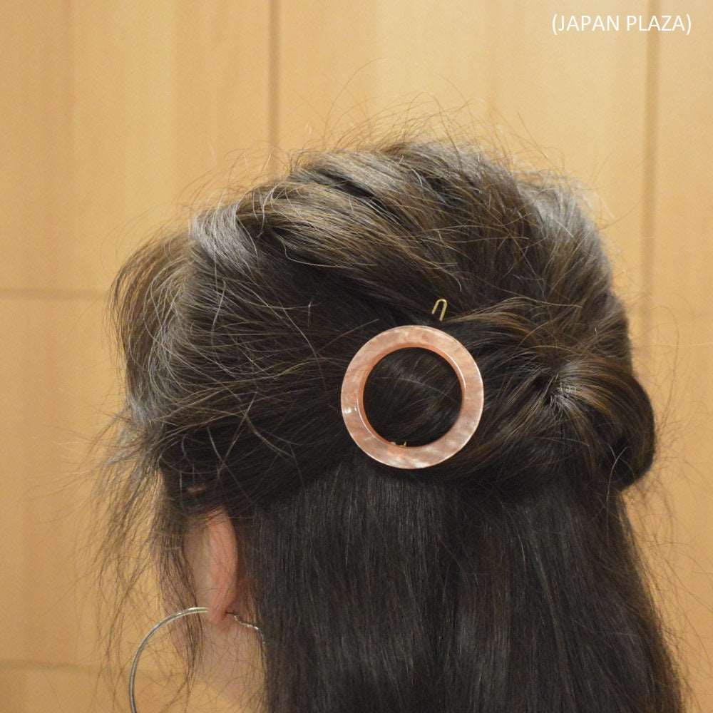 Acrylic Shell Frame Hair Pin (Made in Korea) - Just £6.50! Shop now at JAPAN PLAZA UK