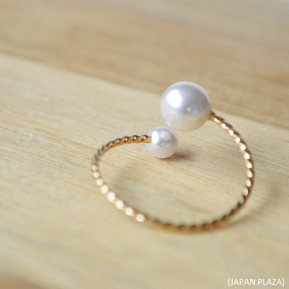 Pearl Ring with Gold/Silver Plating (Made in Korea) - Just £5.98! Shop now at JAPAN PLAZA UK