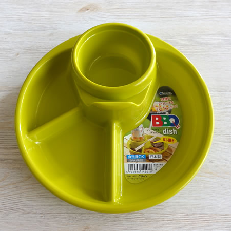 Party/BBQ Dish Green (Made in Japan) - Just £2.40! Shop now at JAPAN PLAZA UK
