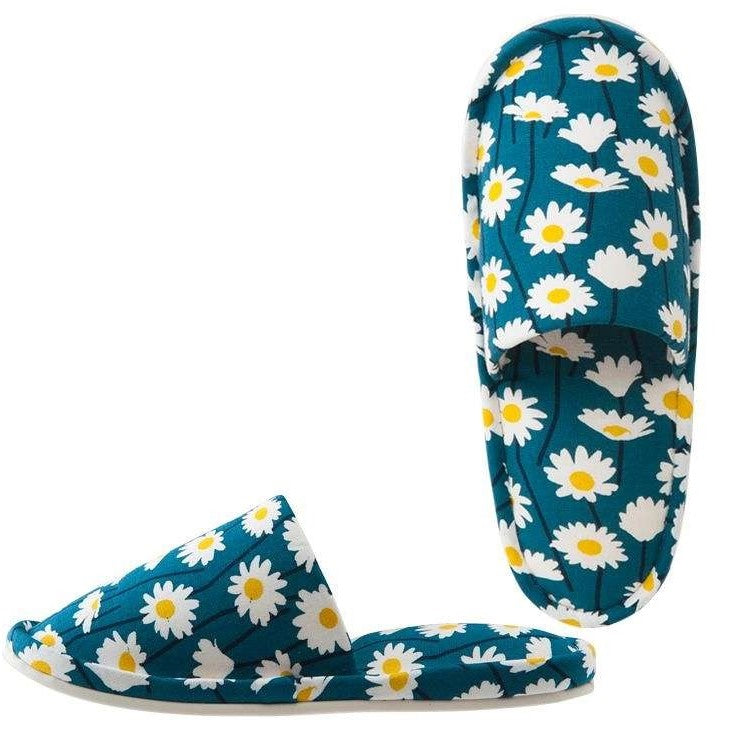 Woman Slippers with Daisy Pattern (Made in Japan) - Just £15.90! Shop now at JAPAN PLAZA UK