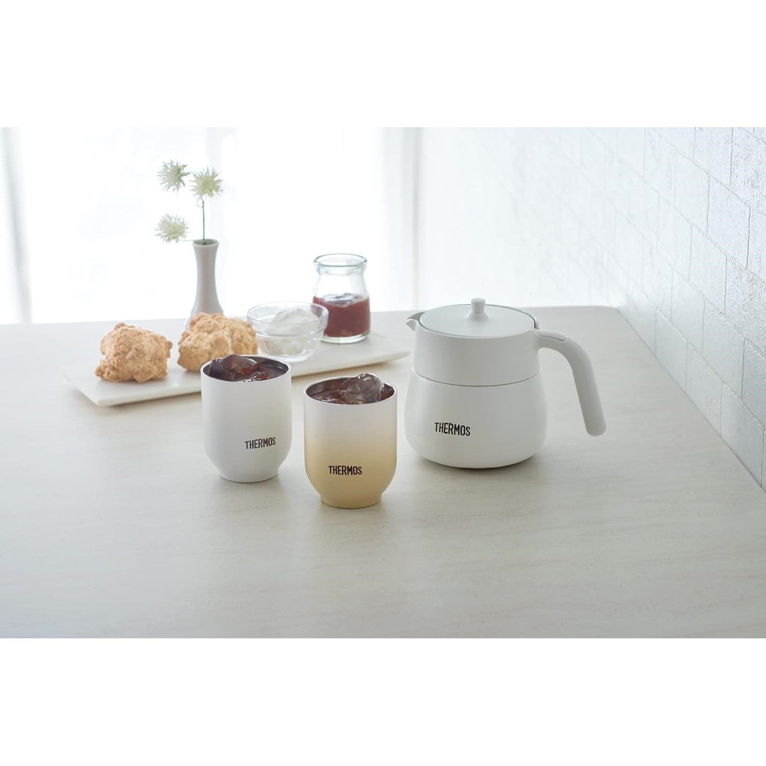 Thermos Vacuum Insulated Teapot with Strainer 23.7 fl oz (700 ml) - Just £59.90! Shop now at JAPAN PLAZA UK