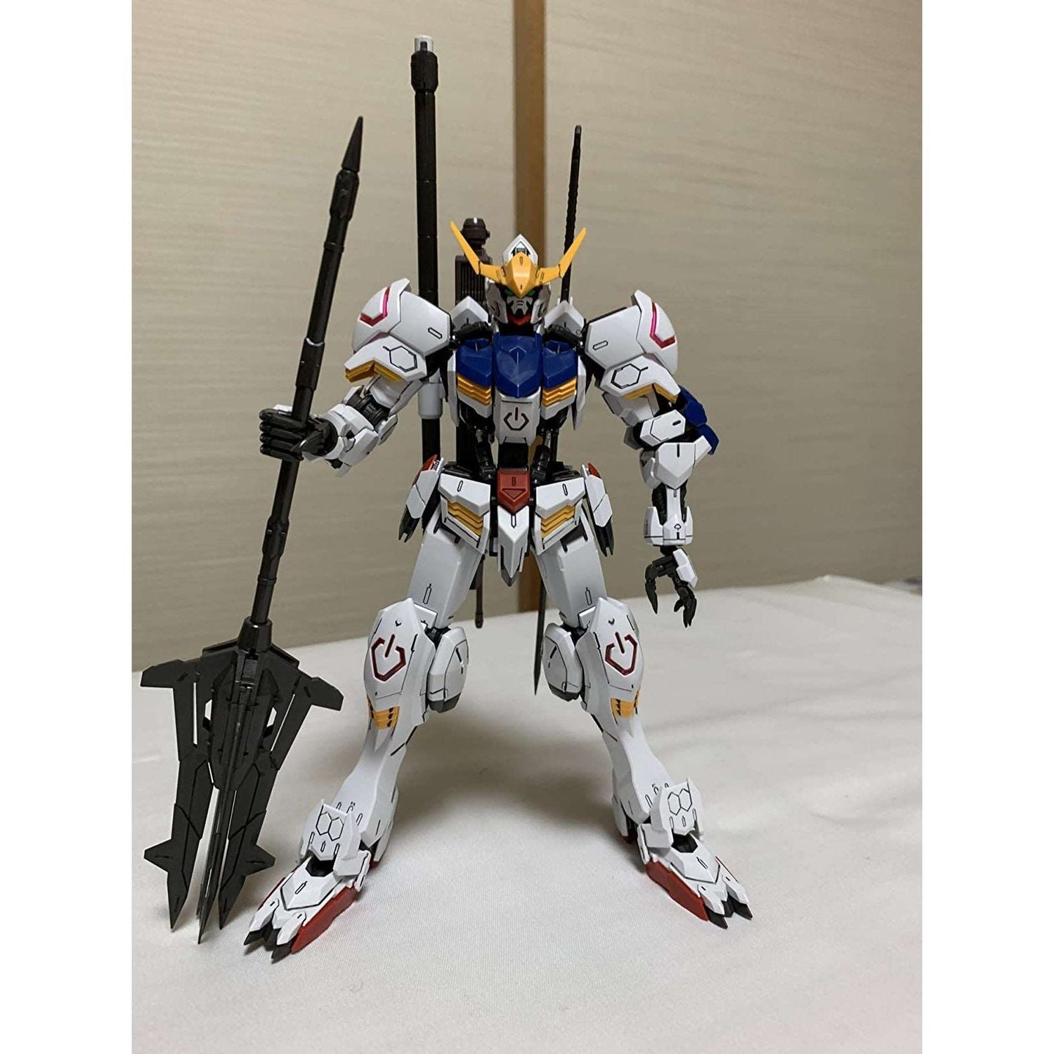 Gundam Barbatos 1/100 Scale Plastic Model (Made in Japan)