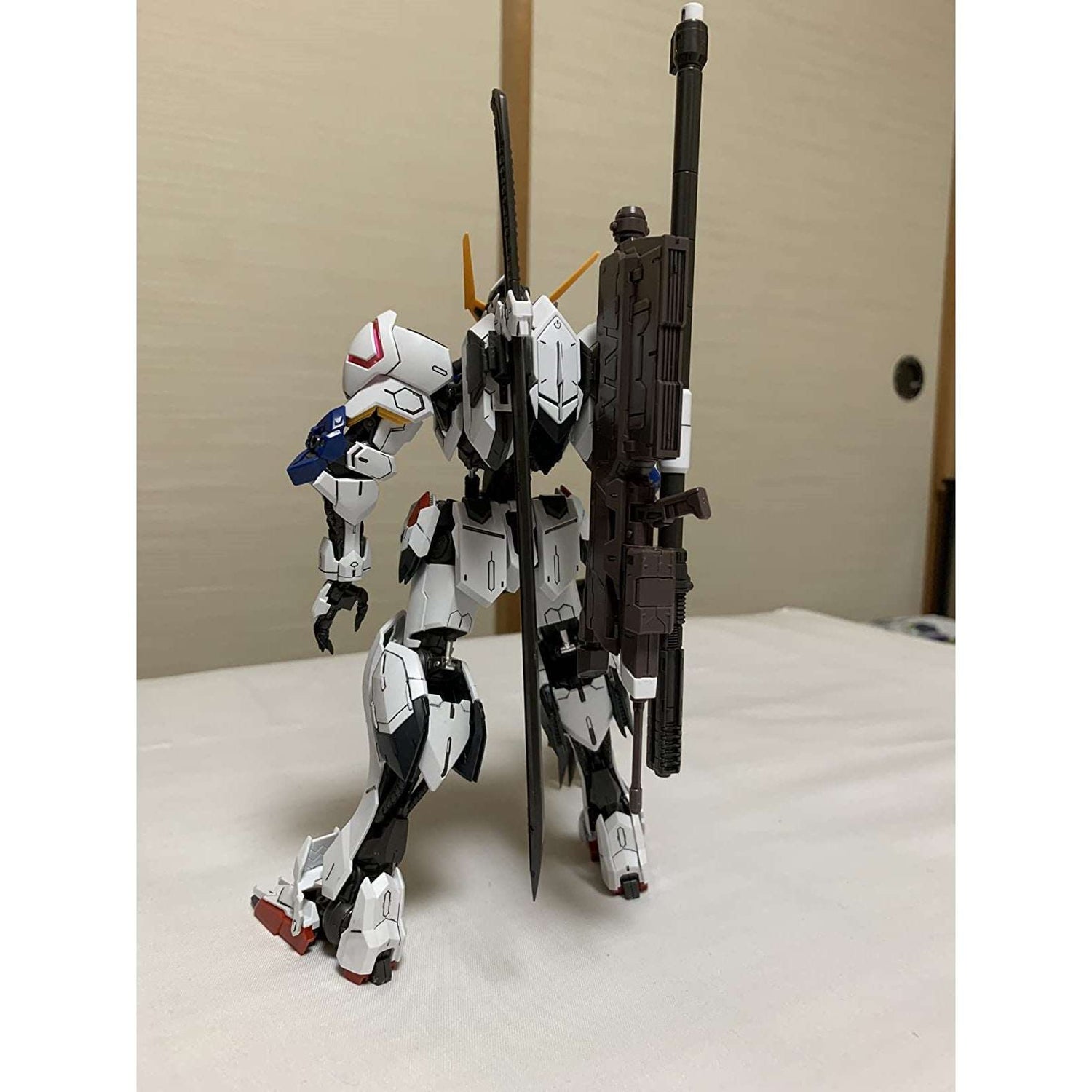 Gundam Barbatos 1/100 Scale Plastic Model (Made in Japan)
