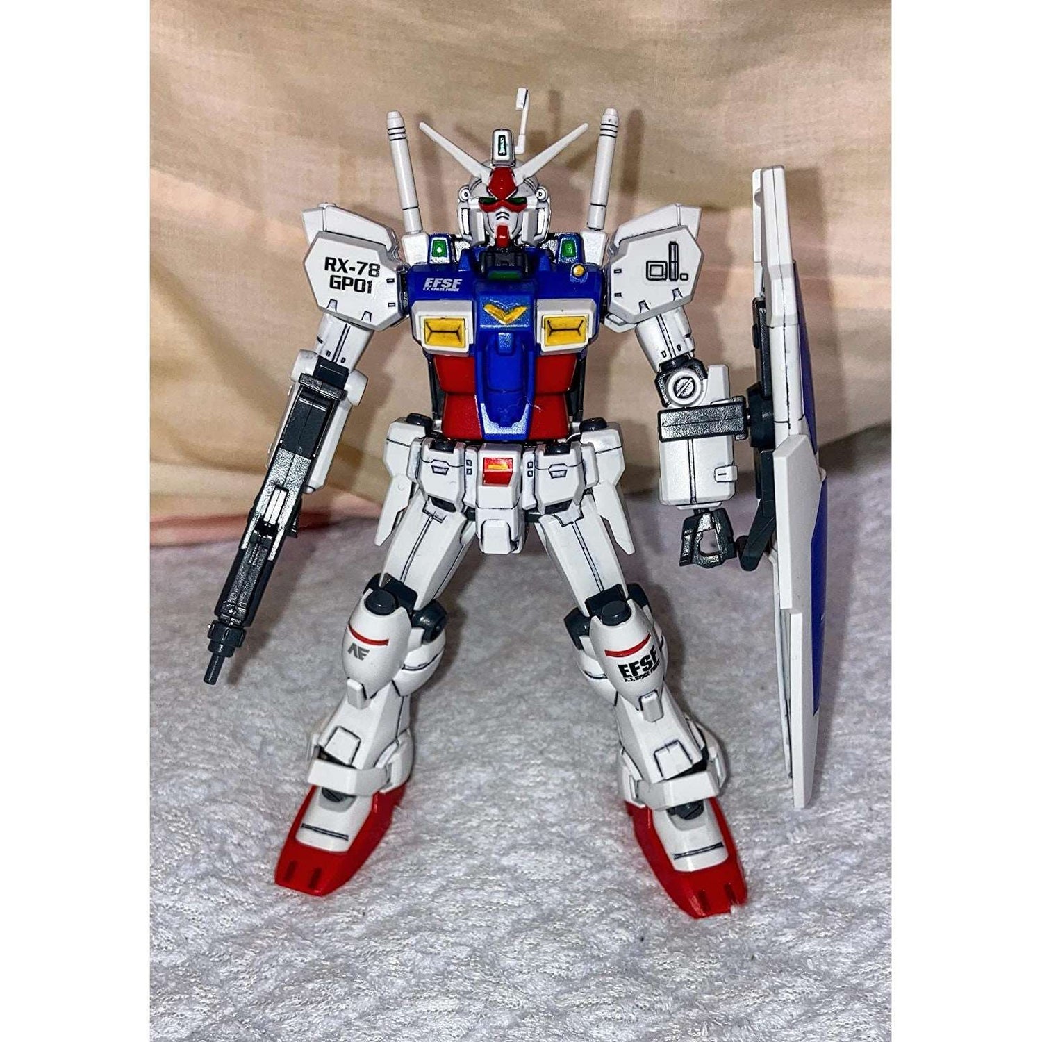 Gundam GP01 Zephylansus Plastic Model (Made in Japan)