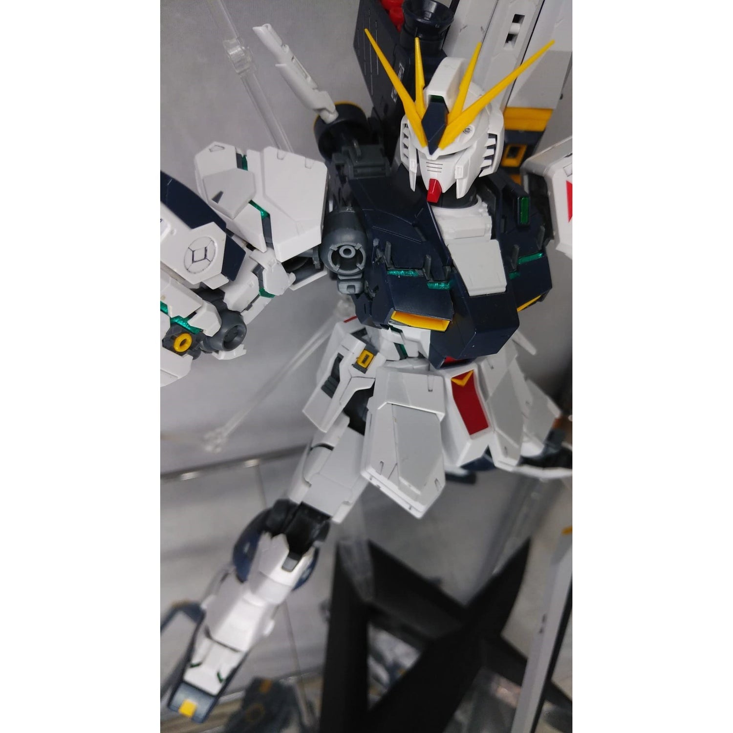RX-93 V Gundam 1/100 Scale Plastic Model (Made in Japan) - Just £115! Shop now at JAPAN PLAZA UK