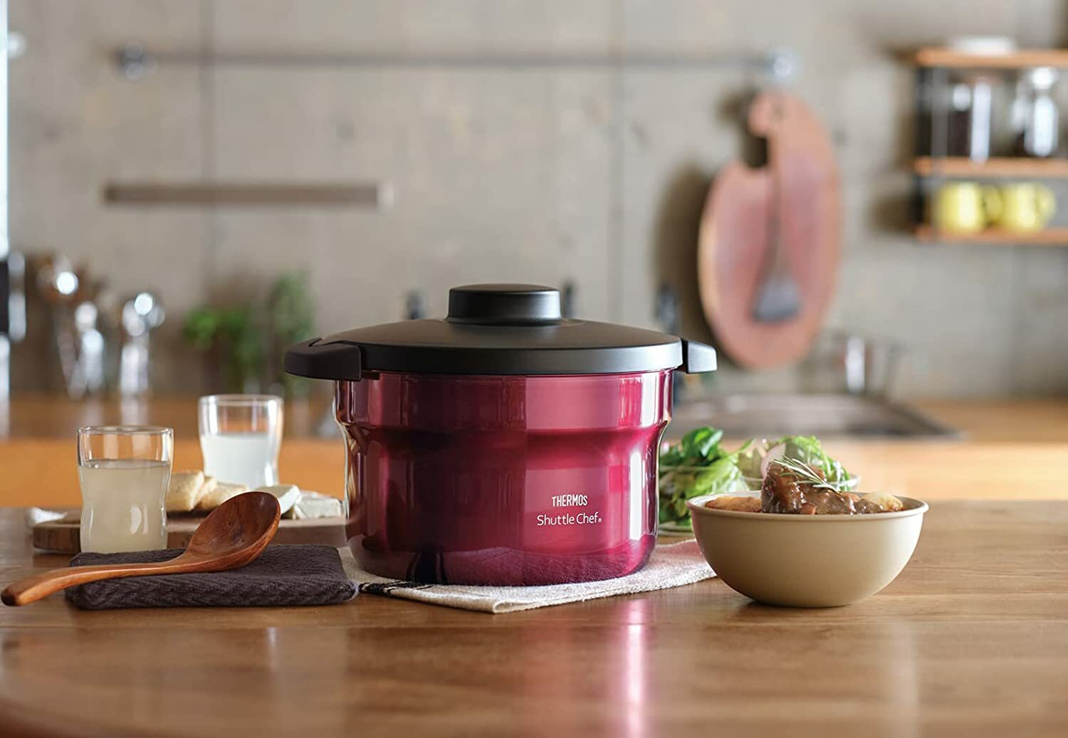 Thermos cooker Shuttle Chef KBJ-3000/KBJ-3001 Black/Red/Orange 2.8L