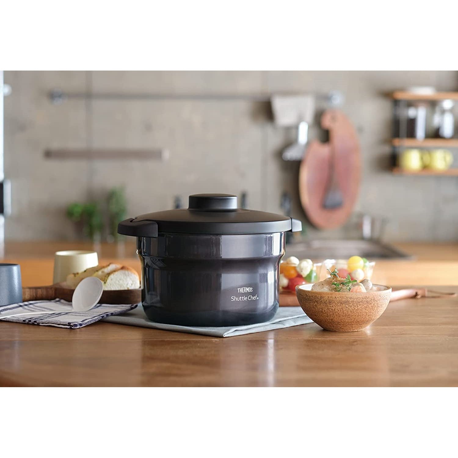 Thermos cooker Shuttle Chef KBJ-3000/KBJ-3001 Black/Red/Orange 2.8L