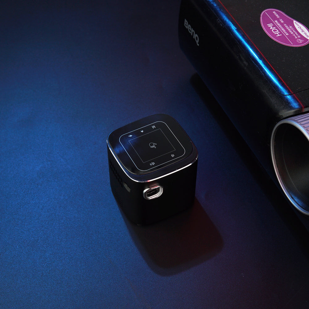 Usatisfy Home DLP Pocket Mini Projector - Just £352.50! Shop now at JAPAN PLAZA UK